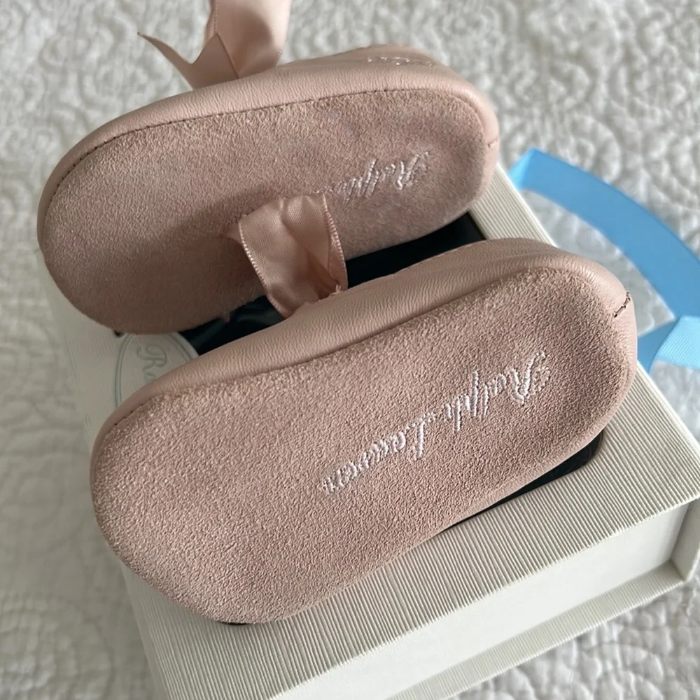 Ralph Lauren leather crib shoes. Size 1 perfect condition